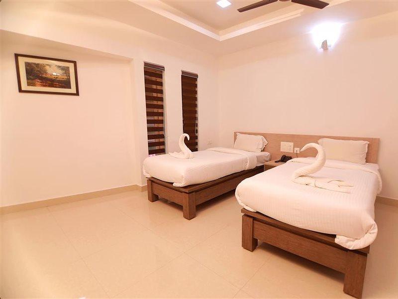 Chandra Inn Kollam Extérieur photo