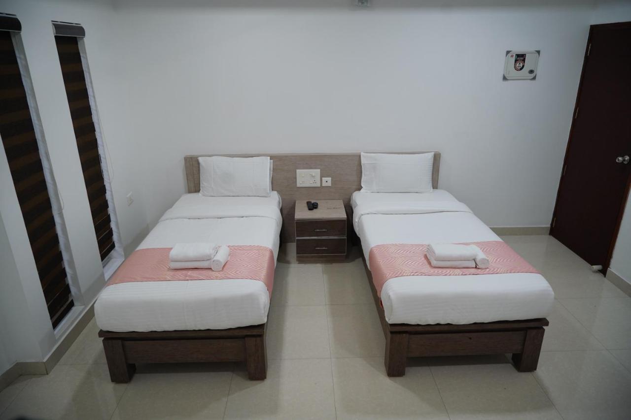 Chandra Inn Kollam Extérieur photo