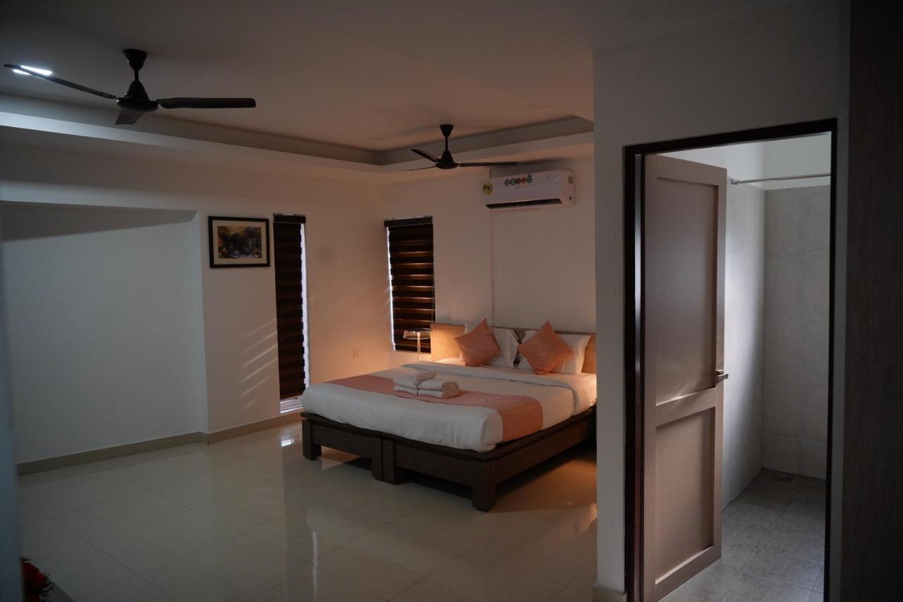 Chandra Inn Kollam Extérieur photo