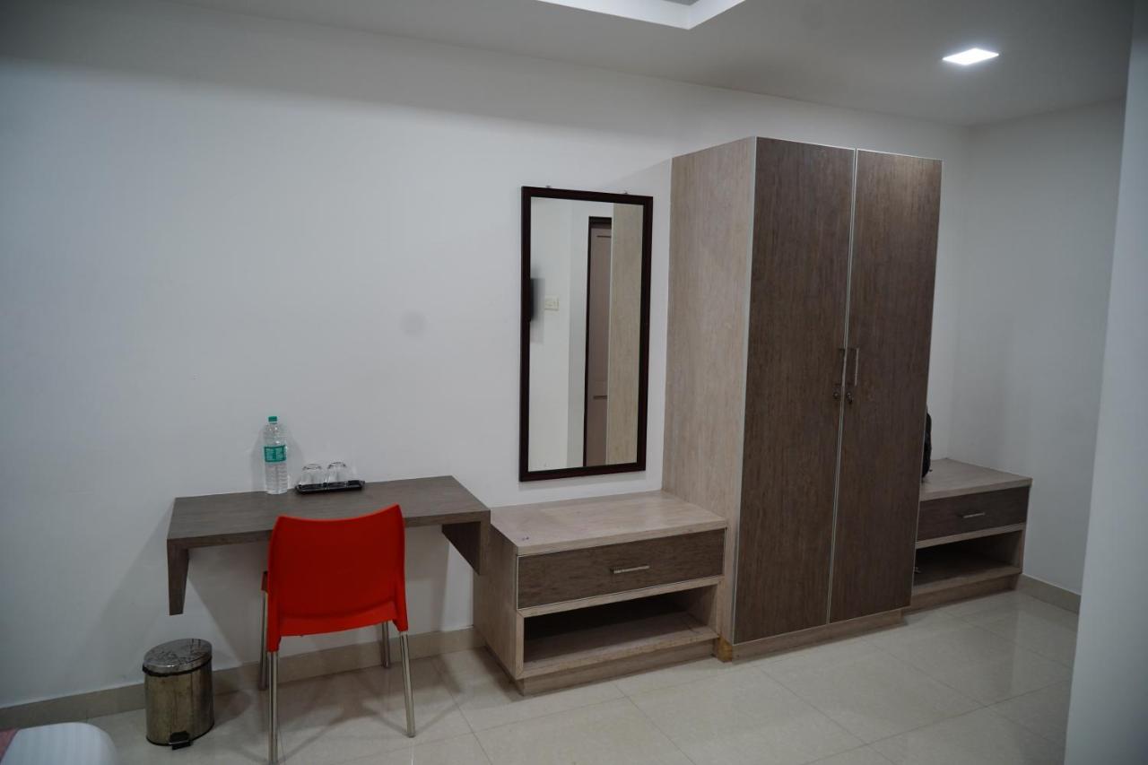 Chandra Inn Kollam Extérieur photo