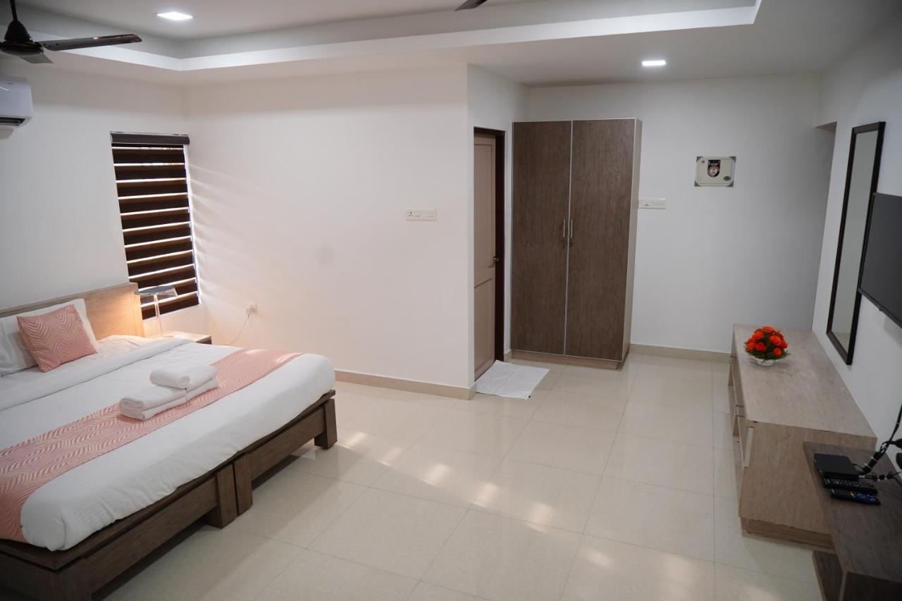 Chandra Inn Kollam Extérieur photo