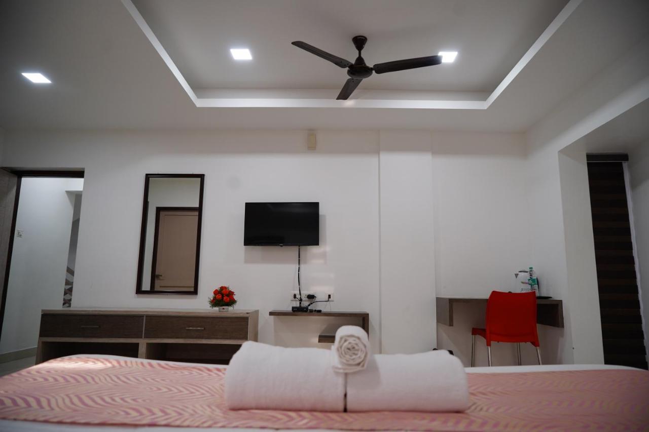 Chandra Inn Kollam Extérieur photo